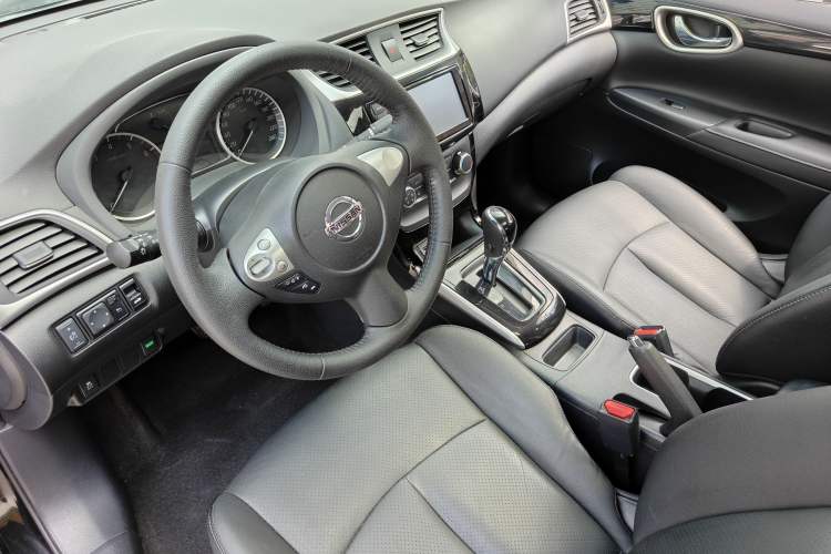 Used Nissan Sylphy 2018 1.6XV CVT Deluxe Edition Interior 10