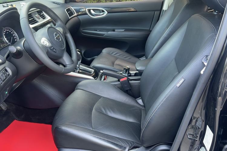 Used Nissan Sylphy 2018 1.6XV CVT Deluxe Edition Interior 2
