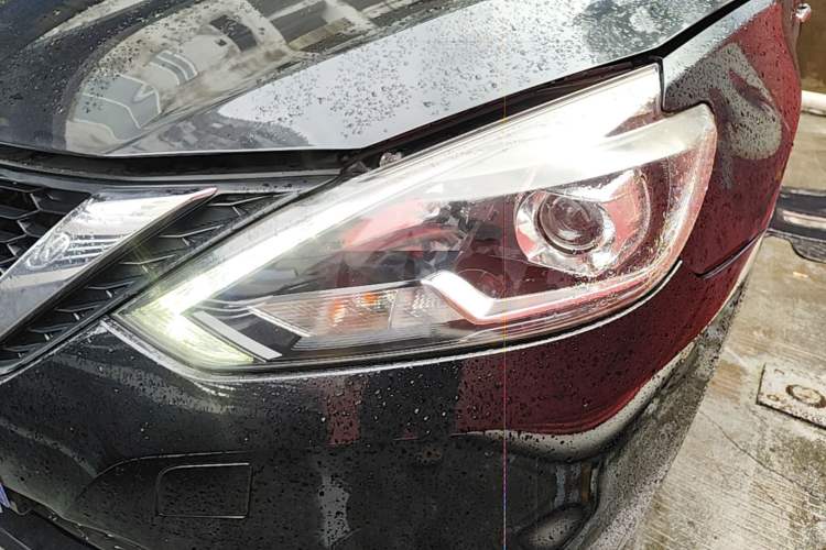 Used Nissan Sylphy 2018 1.6XV CVT Deluxe Edition Left Front Headlight