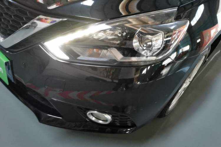 Used Nissan Sylphy 2018 1.6XV CVT Deluxe Edition Left Front Headlight