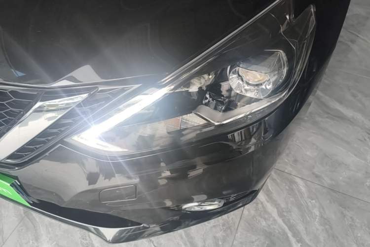 Used Nissan Sylphy 2018 1.6XV CVT Deluxe Edition Left Front Headlight