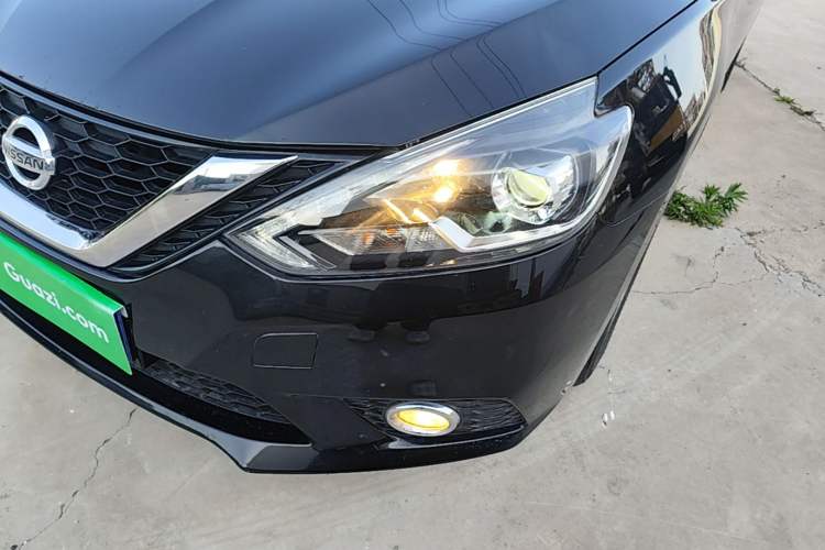 Used Nissan Sylphy 2018 1.6XV CVT Deluxe Edition Left Front Headlight