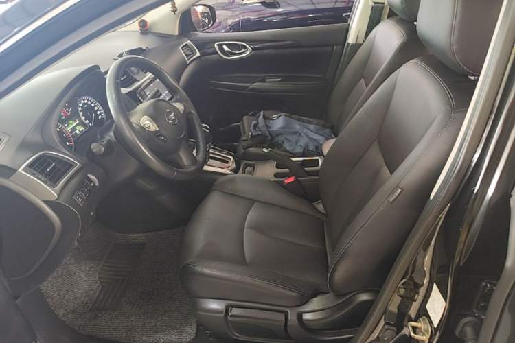 Used Nissan Sylphy 2018 1.6XV CVT Deluxe Edition Left Front Seat