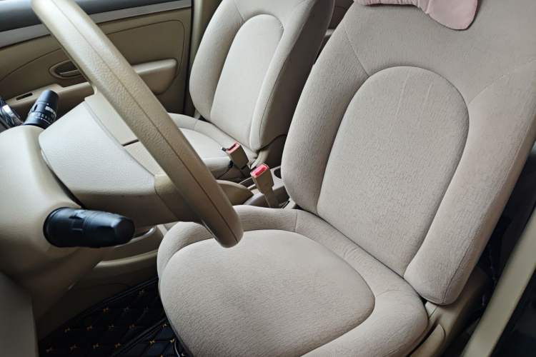 Used Nissan Sylphy 2018 Classic 1.6XE Manual Comfort Edition Left Front Seat