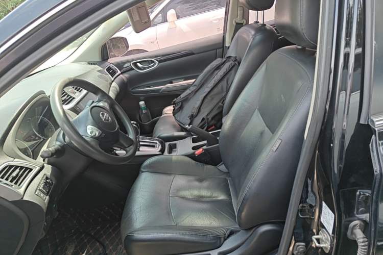 Used Nissan Sylphy 2018 1.6XV CVT Deluxe Edition Left Front Seat
