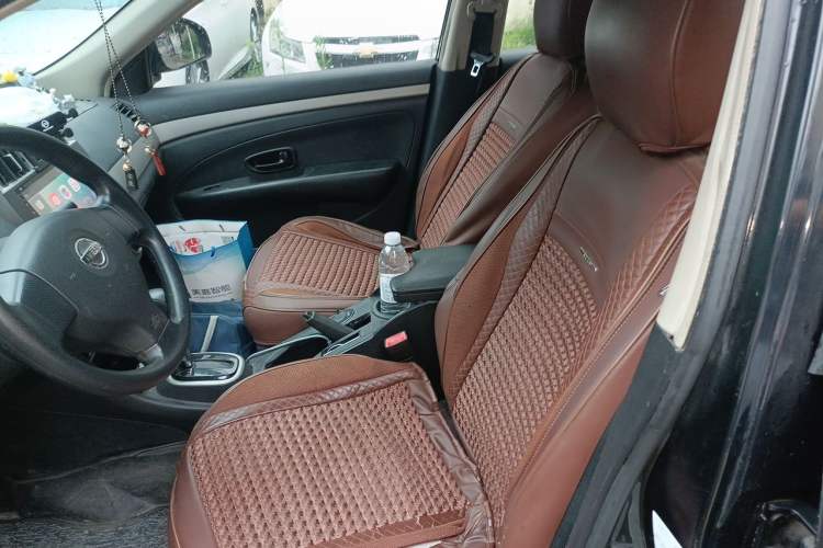 Used Nissan Sylphy 2018 Classic 1.6XE+ CVT Leading Edition Left Front Seat