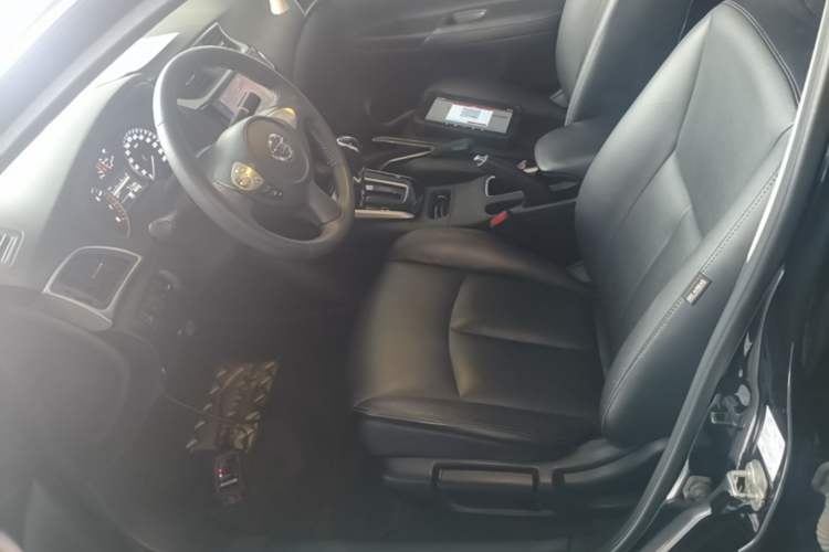 Used Nissan Sylphy 2018 1.6XV CVT Deluxe Edition Left Front Seat