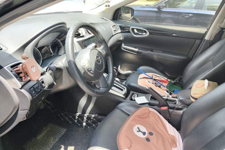 Used Nissan Sylphy 2018 1.6XV CVT Deluxe Edition Left Front Seat