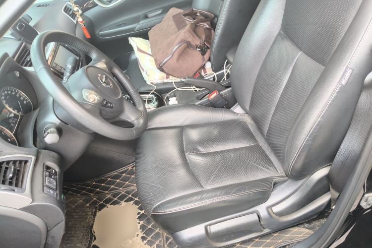 Used Nissan Sylphy 2018 1.6XV CVT Deluxe Edition Left Front Seat