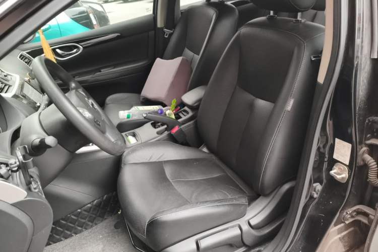 Used Nissan Sylphy 2018 1.6XV CVT Deluxe Edition Left Front Seat