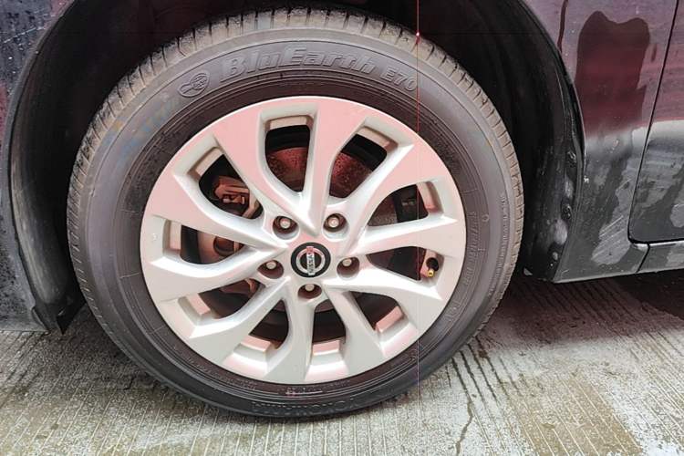 Used Nissan Sylphy 2018 1.6XV CVT Deluxe Edition Left Front Wheel Hub