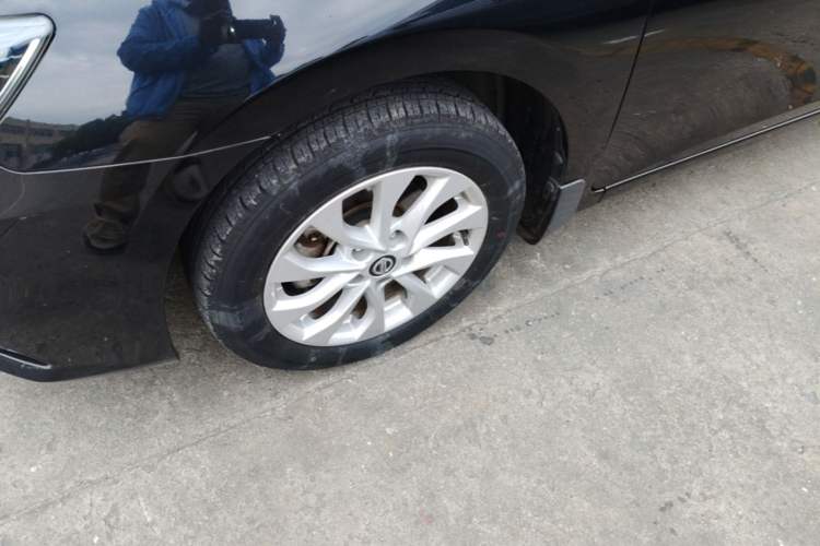 Used Nissan Sylphy 2018 1.6XV CVT Deluxe Edition Left Front Wheel Hub