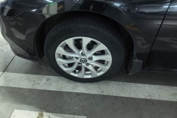 Used Nissan Sylphy 2018 1.6XV CVT Deluxe Edition Left Front Wheel Hub