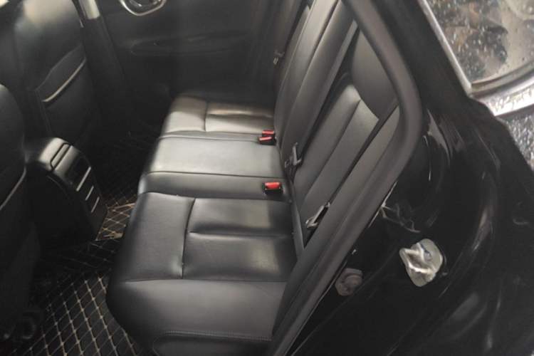 Used Nissan Sylphy 2018 1.6XV CVT Deluxe Edition Left Rear Seat