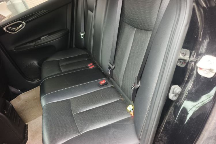 Used Nissan Sylphy 2018 1.6XV CVT Deluxe Edition Left Rear Seat