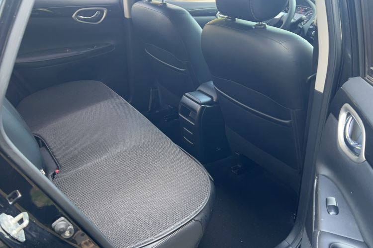 Used Nissan Sylphy 2018 1.6XV CVT Deluxe Edition Left Rear Seat