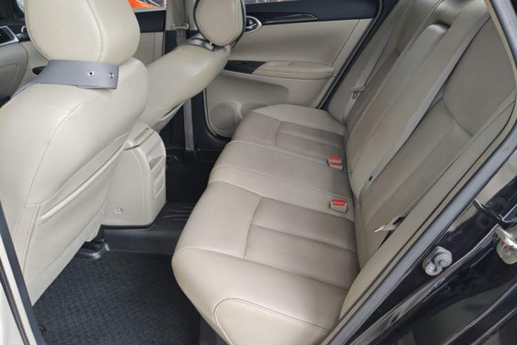 Used Nissan Sylphy 2018 1.6XV CVT Deluxe Edition Left Rear Seat