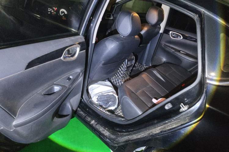 Used Nissan Sylphy 2018 1.6XV CVT Deluxe Edition Left Rear Seat