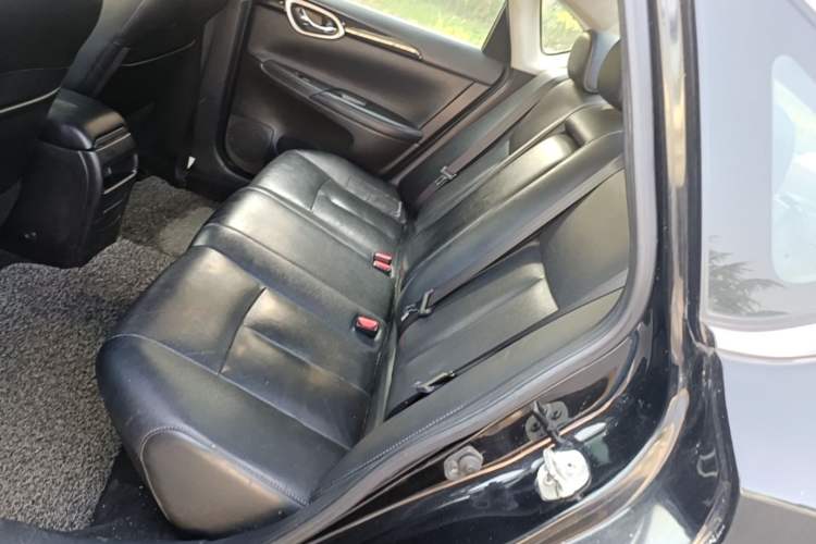 Used Nissan Sylphy 2018 1.6XV CVT Deluxe Edition Left Rear Seat