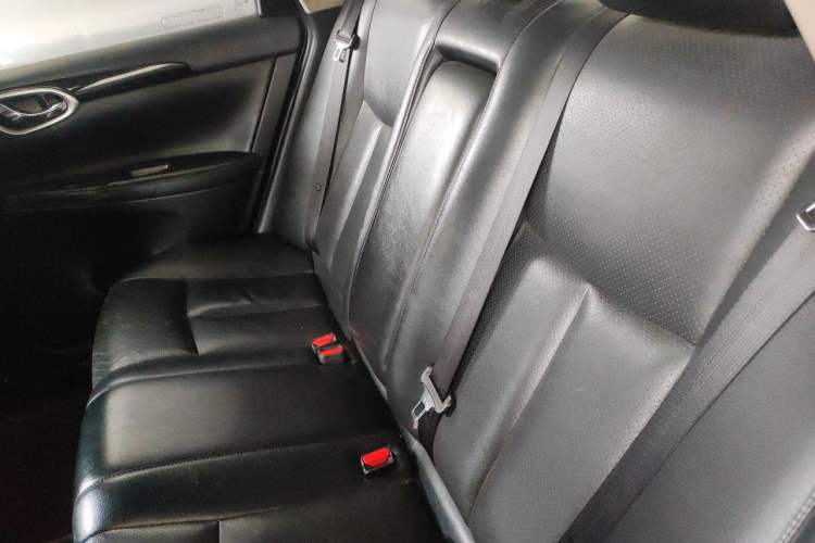 Used Nissan Sylphy 2018 1.6XV CVT Deluxe Edition Left Rear Seat