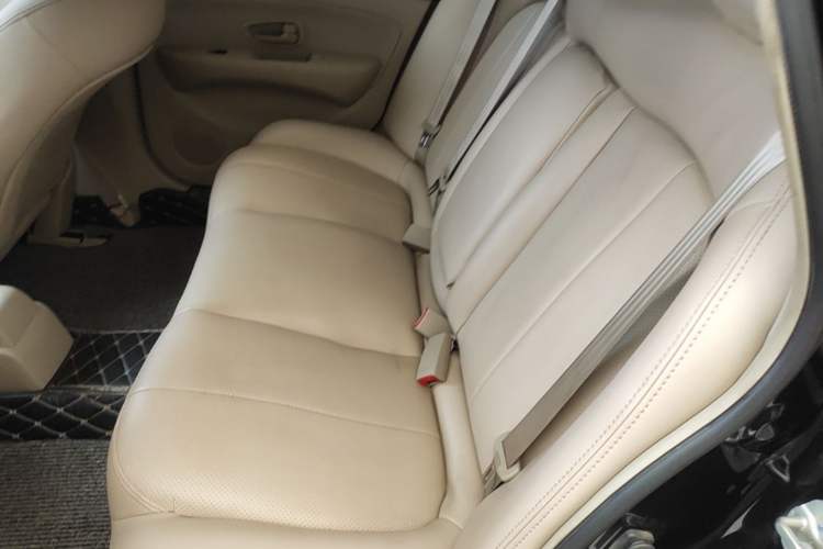 Used Nissan Sylphy 2018 Classic 1.6XE+ CVT Luxury Edition Left Rear Seat