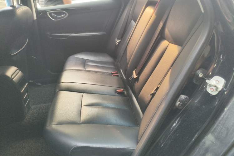 Used Nissan Sylphy 2018 1.6XV CVT Deluxe Edition Left Rear Seat