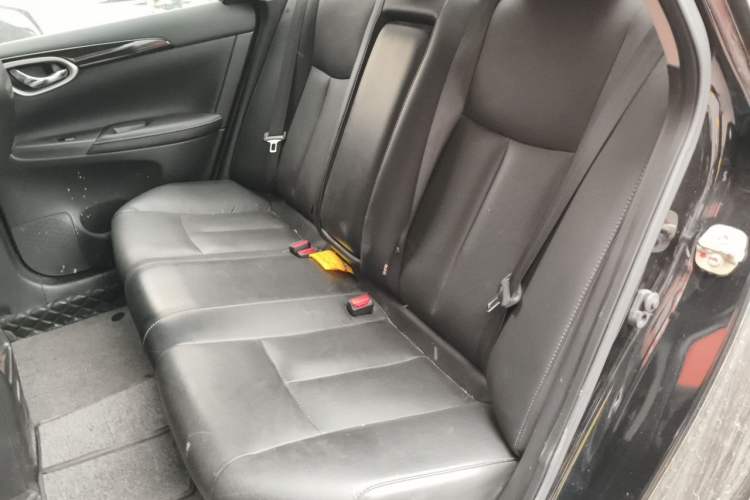 Used Nissan Sylphy 2018 1.6XV CVT Deluxe Edition Left Rear Seat