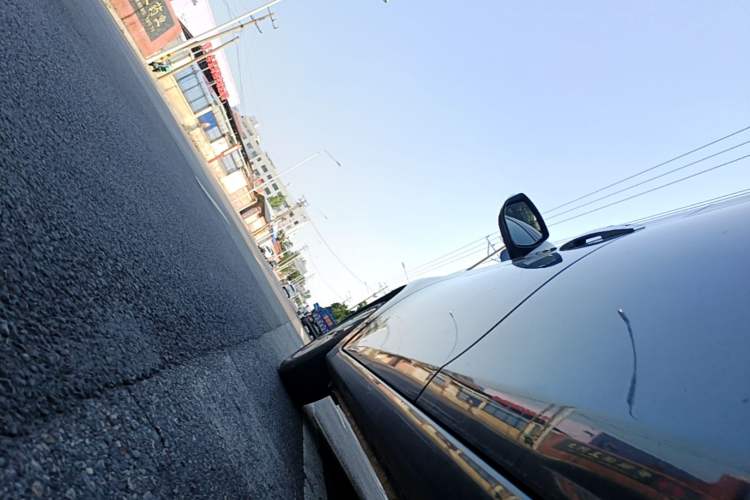 Used Nissan Sylphy 2018 1.6XV CVT Deluxe Edition Left Side Sill