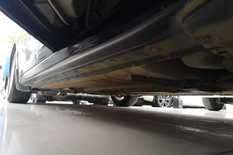 Used Nissan Sylphy 2018 1.6XE CVT Comfort Edition Left Side Sill