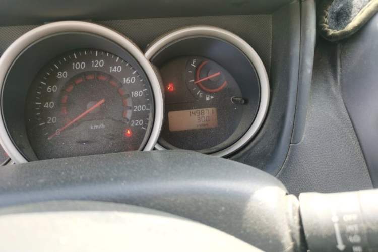 Used Nissan Sylphy 2018 Classic 1.6XE Manual Comfort Edition Odometer Close Up