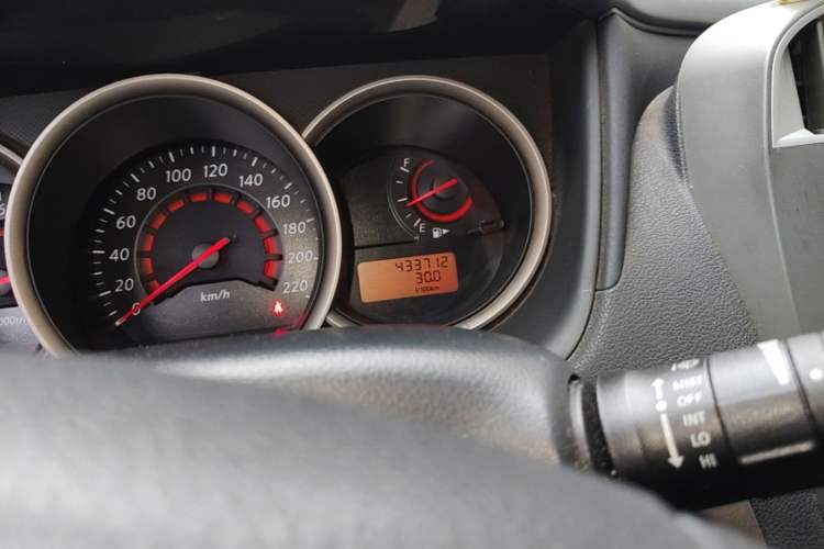 Used Nissan Sylphy 2018 Classic 1.6XE+ Manual Leading Edition Odometer Close Up