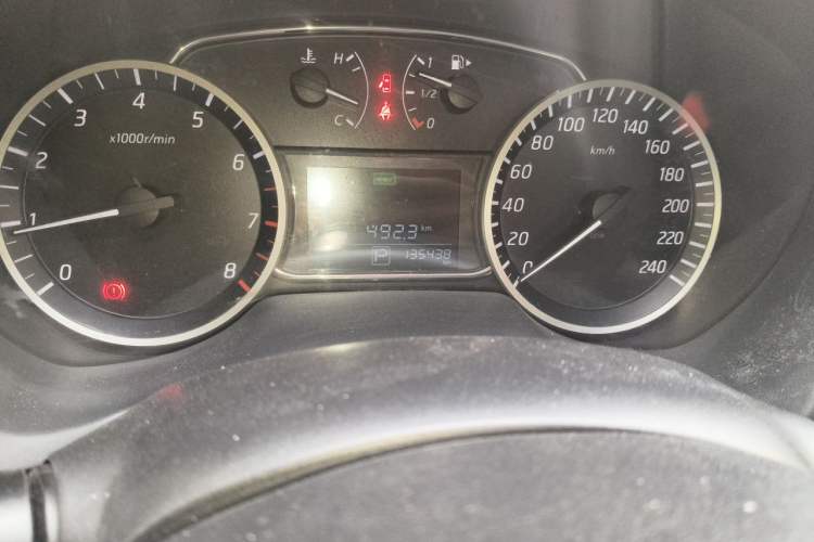Used Nissan Sylphy 2018 1.6XV CVT Deluxe Edition Odometer Close Up