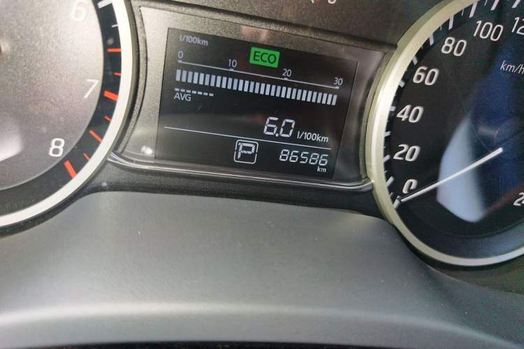 Used Nissan Sylphy 2018 1.6XV CVT Deluxe Edition Odometer Close Up