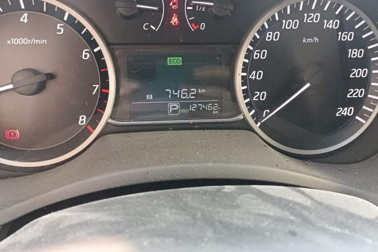 Used Nissan Sylphy 2018 1.6XV CVT Deluxe Edition Odometer Close Up