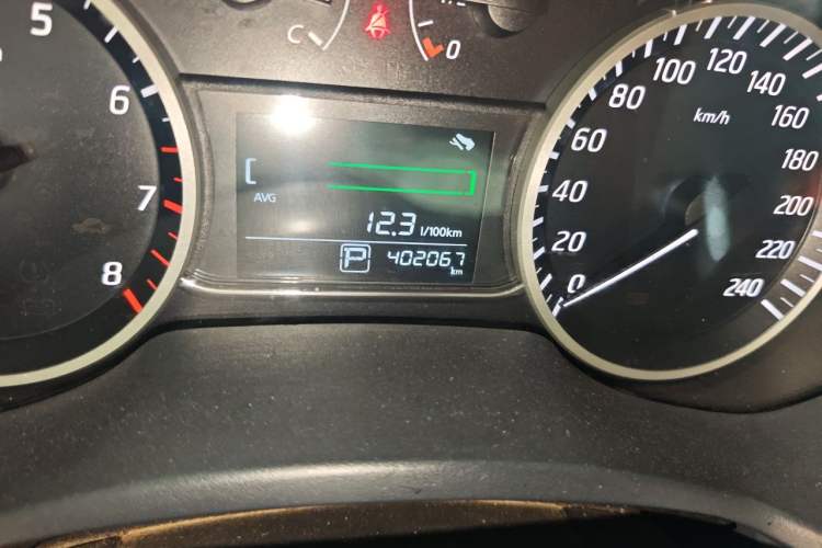 Used Nissan Sylphy 2018 1.6XE CVT Comfort Edition Odometer Close Up