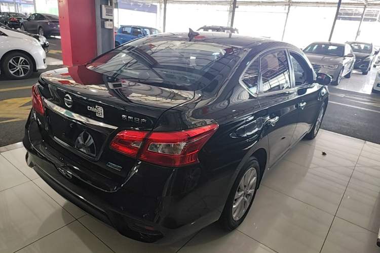 Used Nissan Sylphy 2018 1.6XV CVT Deluxe Edition Rear Right 45 Deg