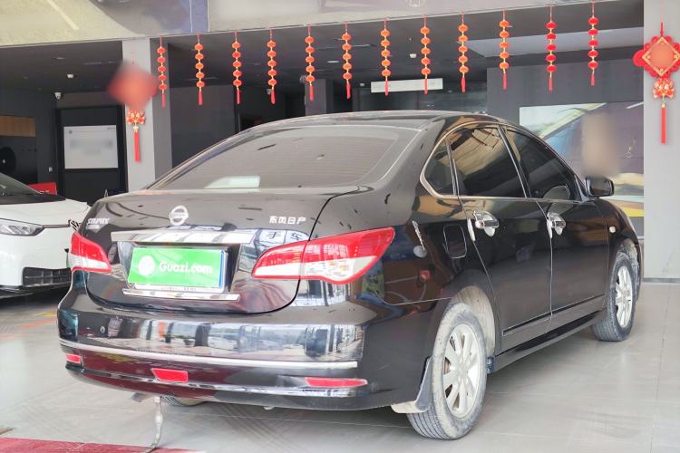 Used Nissan Sylphy 2018 Classic 1.6XE Manual Comfort Edition Rear Right 45 Deg
