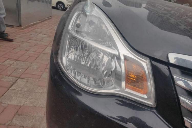 Used Nissan Sylphy 2018 Classic 1.6XE+ CVT Leading Edition Right Front Headlight