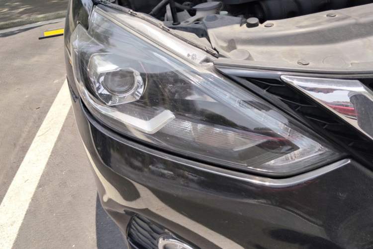 Used Nissan Sylphy 2018 1.6XV CVT Deluxe Edition Right Front Headlight