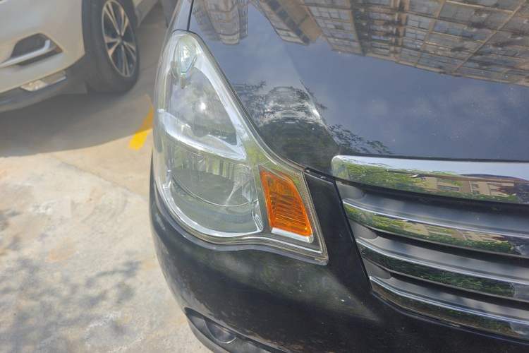 Used Nissan Sylphy 2018 Classic 1.6XE CVT Comfort Edition Right Front Headlight