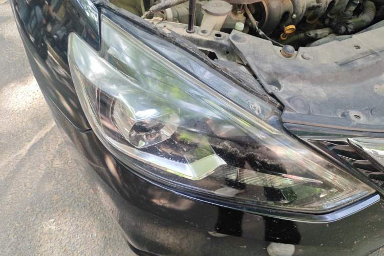 Used Nissan Sylphy 2018 1.6XV CVT Deluxe Edition Right Front Headlight
