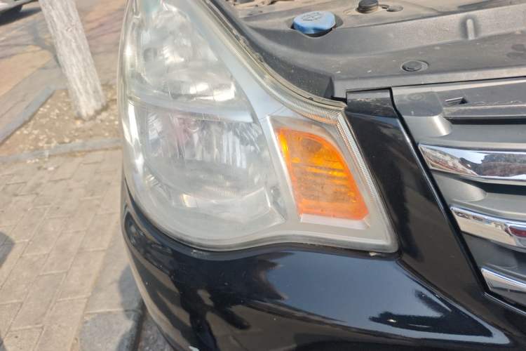 Used Nissan Sylphy 2018 Classic 1.6XE+ CVT Leading Edition Right Front Headlight