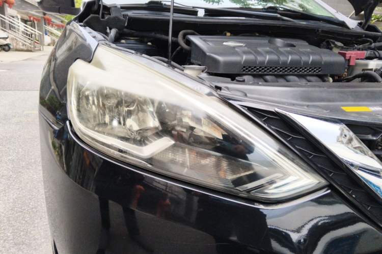 Used Nissan Sylphy 2018 1.6XV CVT Deluxe Edition Right Front Headlight