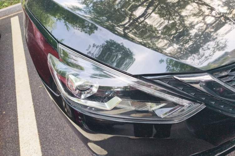 Used Nissan Sylphy 2018 1.6XV CVT Deluxe Edition Right Front Headlight