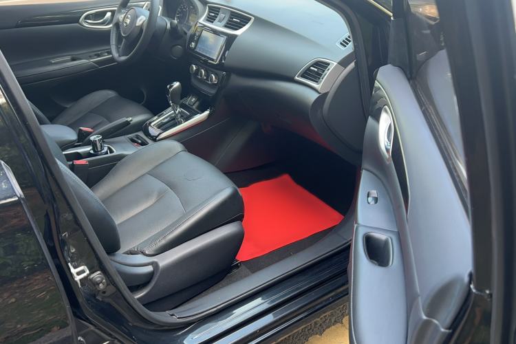 Used Nissan Sylphy 2018 1.6XV CVT Deluxe Edition Right Front Seat
