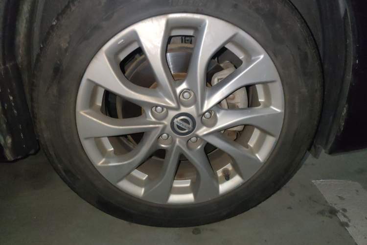 Used Nissan Sylphy 2018 1.6XV CVT Deluxe Edition Right Front Wheel Hub