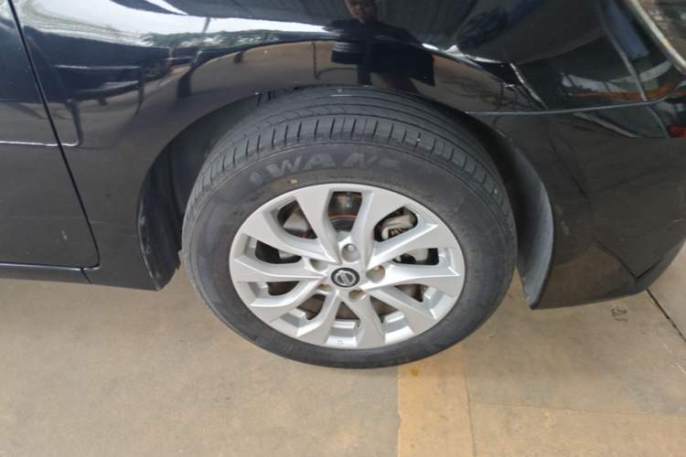 Used Nissan Sylphy 2018 1.6XV CVT Deluxe Edition Right Front Wheel Hub