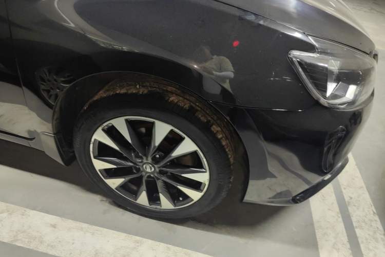 Used Nissan Sylphy 2018 1.8XV CVT Prestige Edition Right Front Wheel Hub