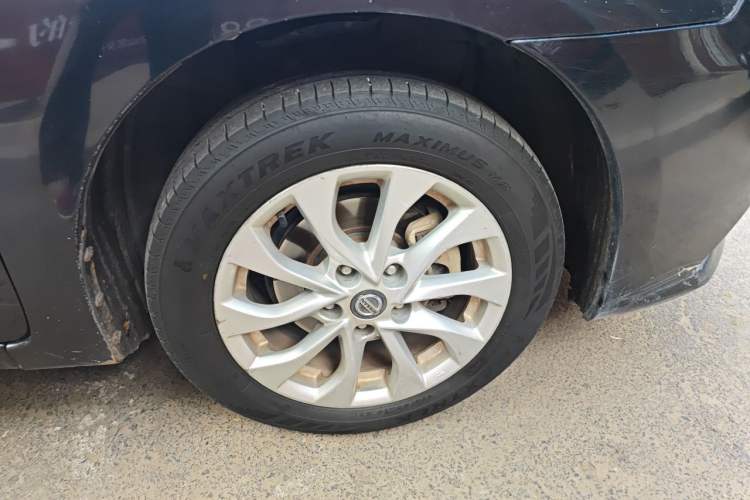 Used Nissan Sylphy 2018 1.6XL Manual Luxury Edition Right Front Wheel Hub