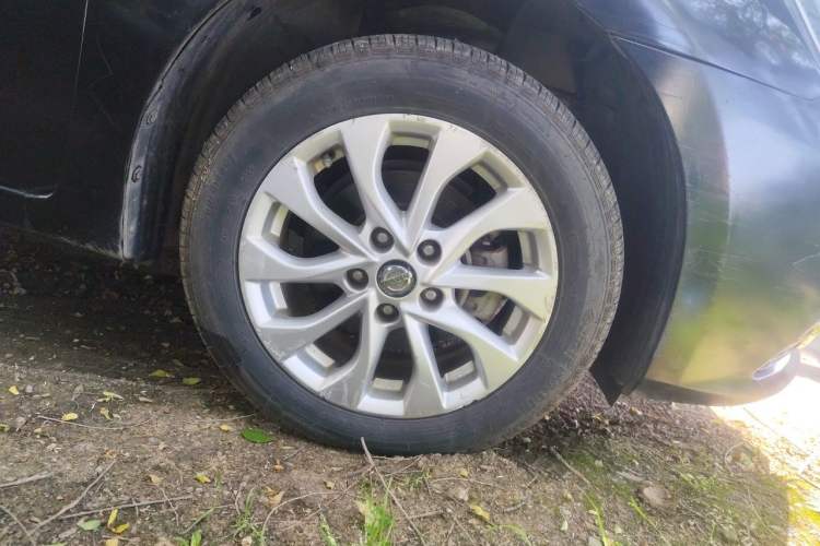 Used Nissan Sylphy 2018 1.6XV CVT Deluxe Edition Right Front Wheel Hub